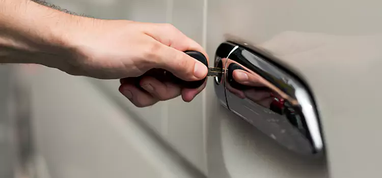 Why Choose Our Auto Locksmith Team in Jackson, MS?