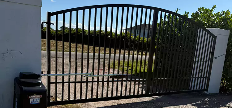 Driveway Fence Repair Jackson